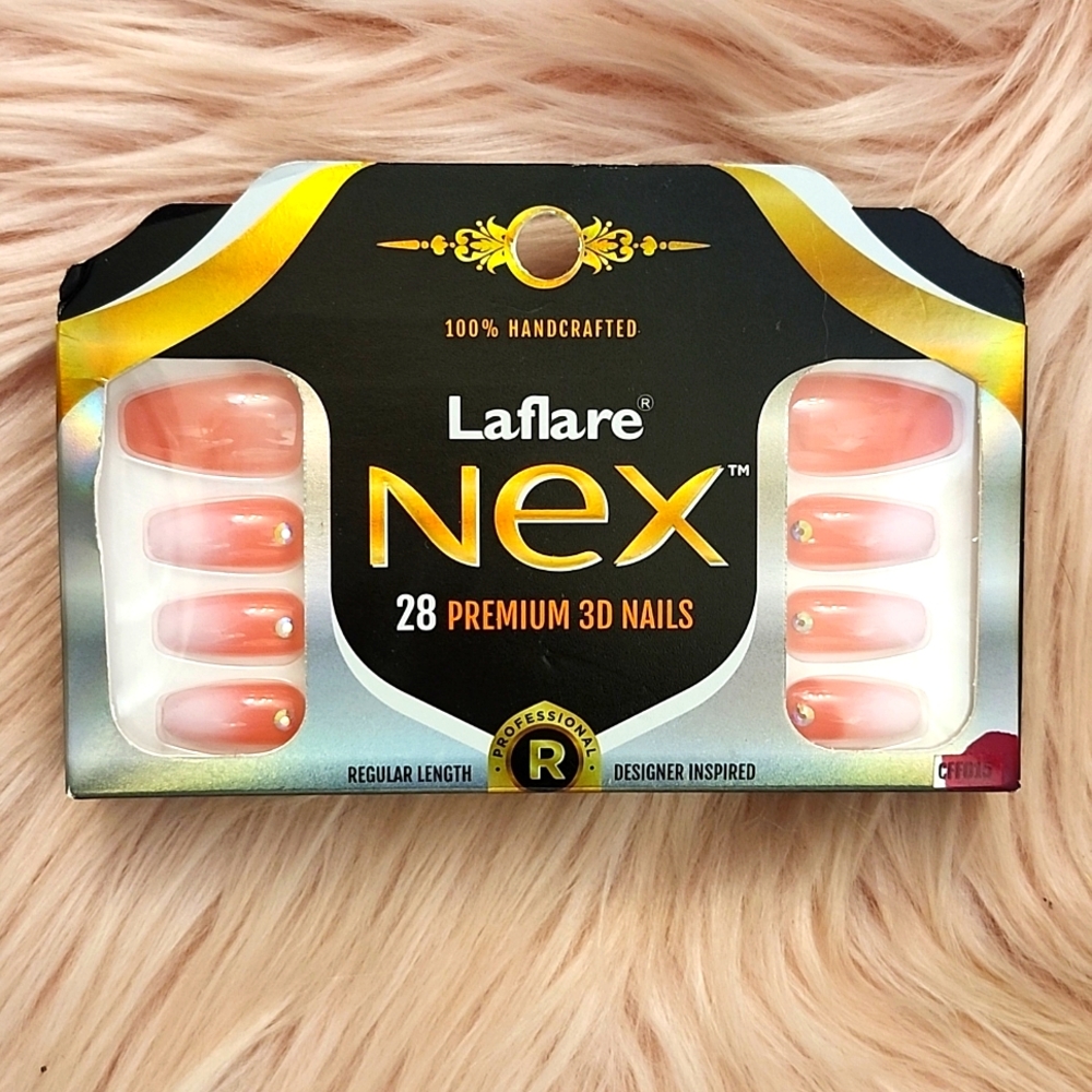 Brand New Laflare NEX PREMIUM False Nails-M/L